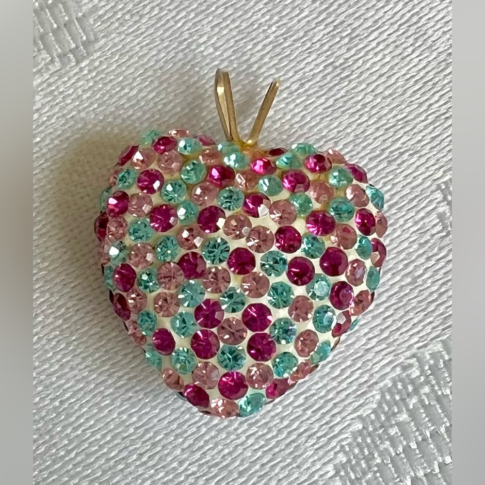 Vintage Swarovski Heart Necklace. Very sparkly!